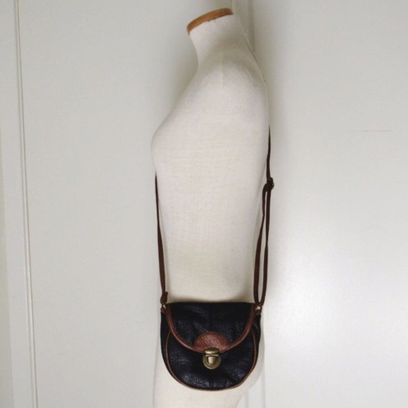 American Eagle Outfitters Handbags - American Eagle Small Crossbody Bag